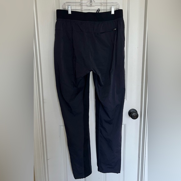 Lululemon ๐ Great Wall Pants Size Large Tall - Picture 4 of 11